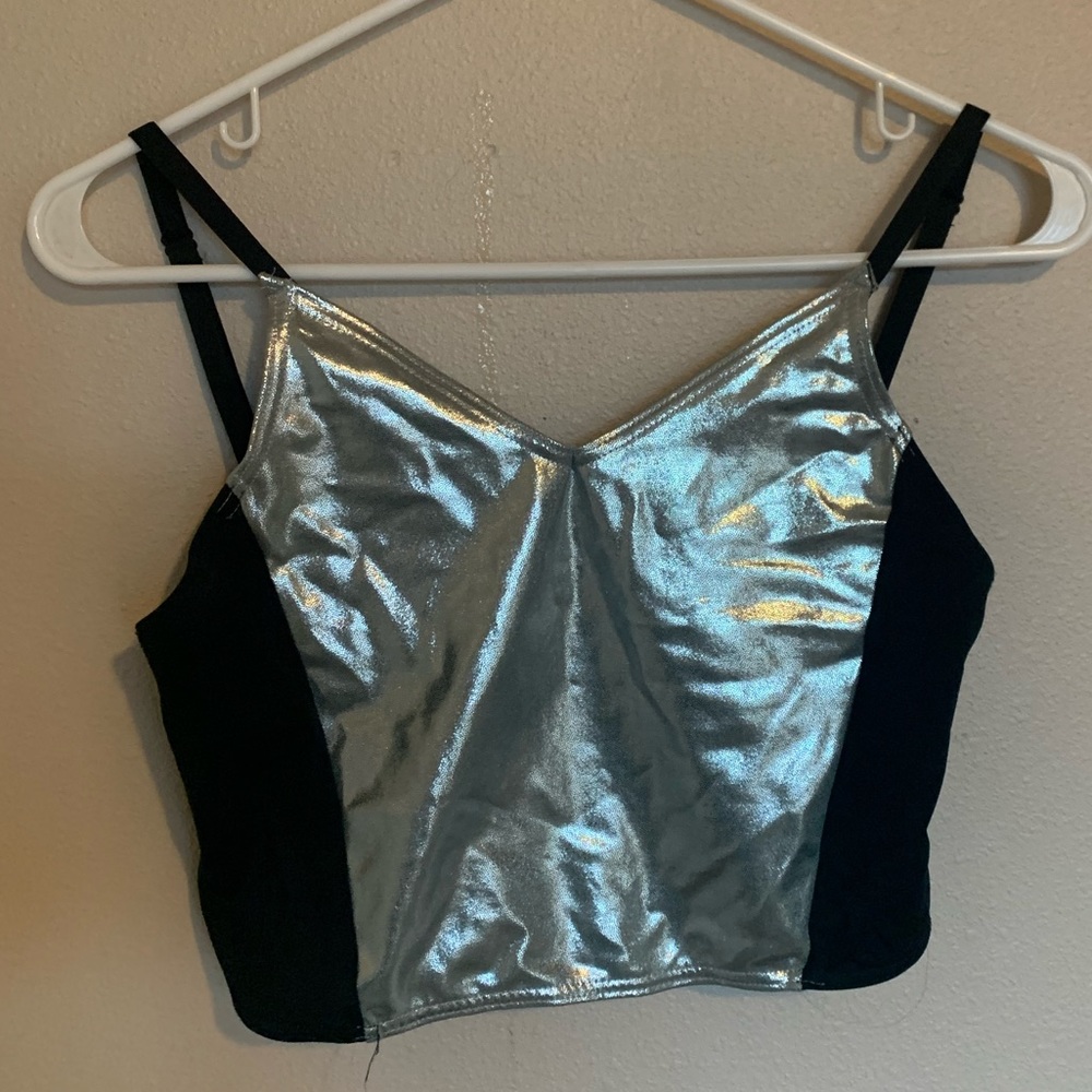 Cute, trendy cropped tank